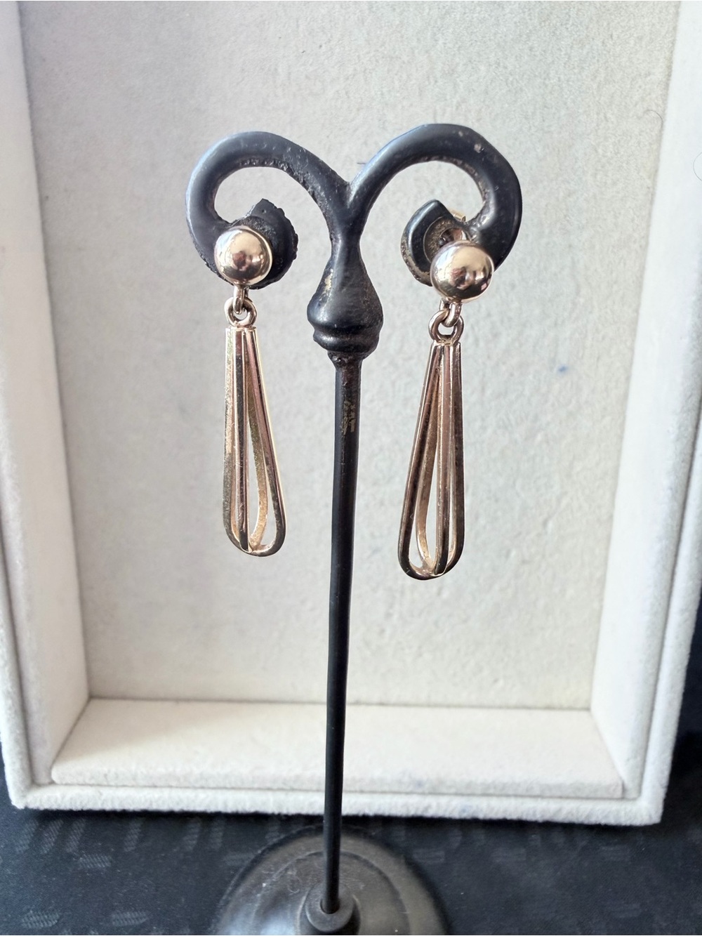 Melt Scrap Value 14K Yellow Gold Drop Earrings 4.7g As-Is Repair Needed